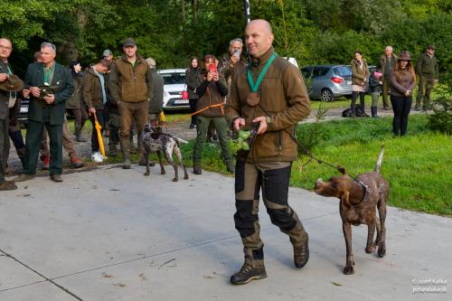 memorial_kolomana_slimaka_pzturaluka_2023-217